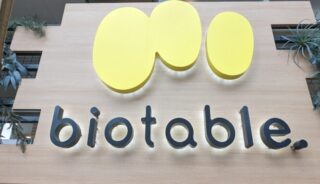 【biotable.】田町のテラスペットOKのレストラン